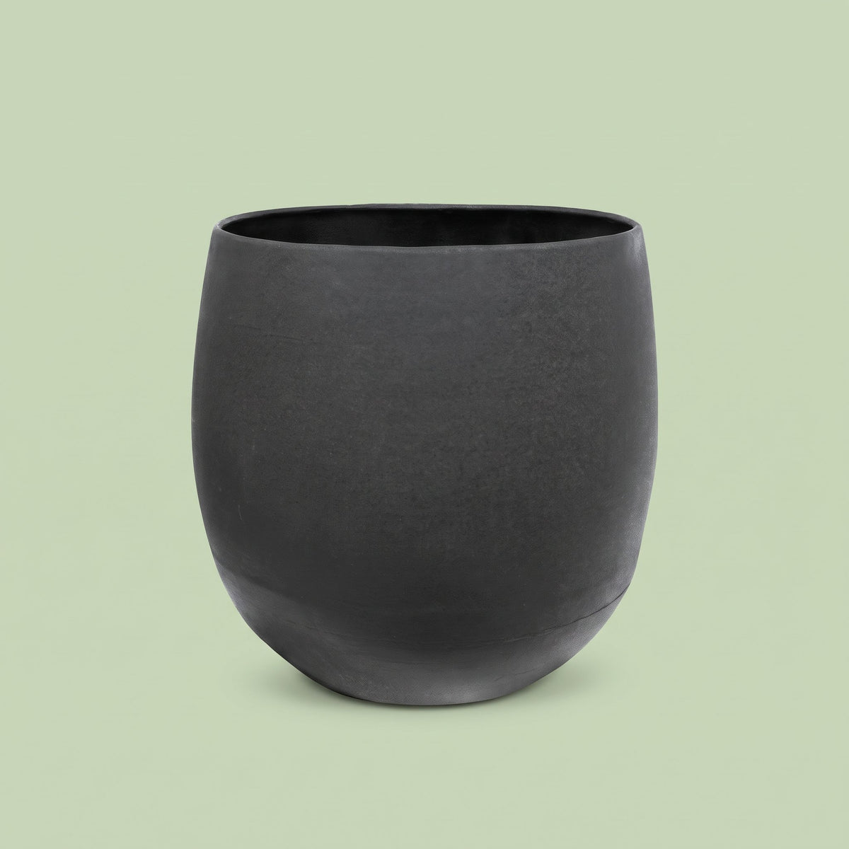 Stijn Pot Matt Black