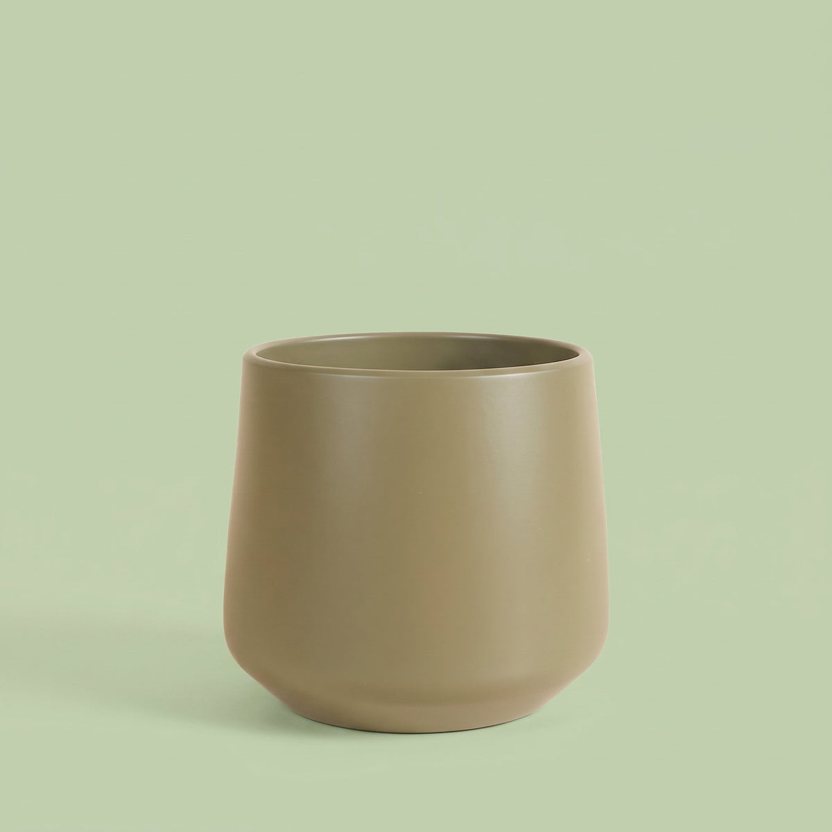 Amber Pot Matt Green