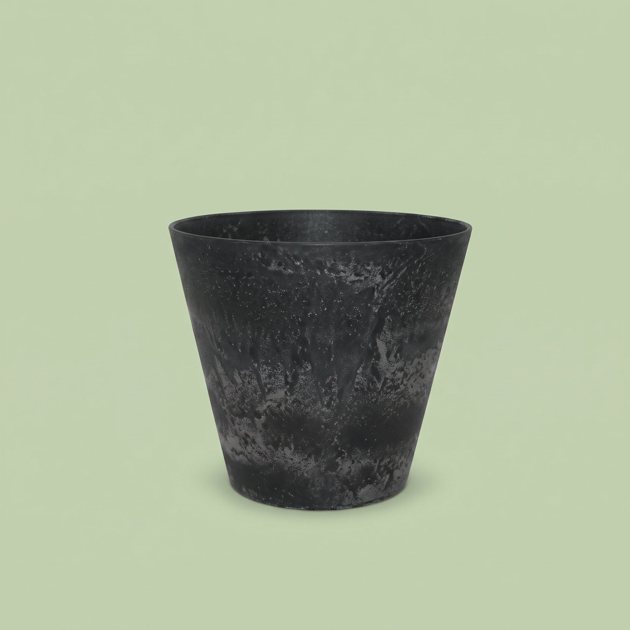 Claire Pot Black